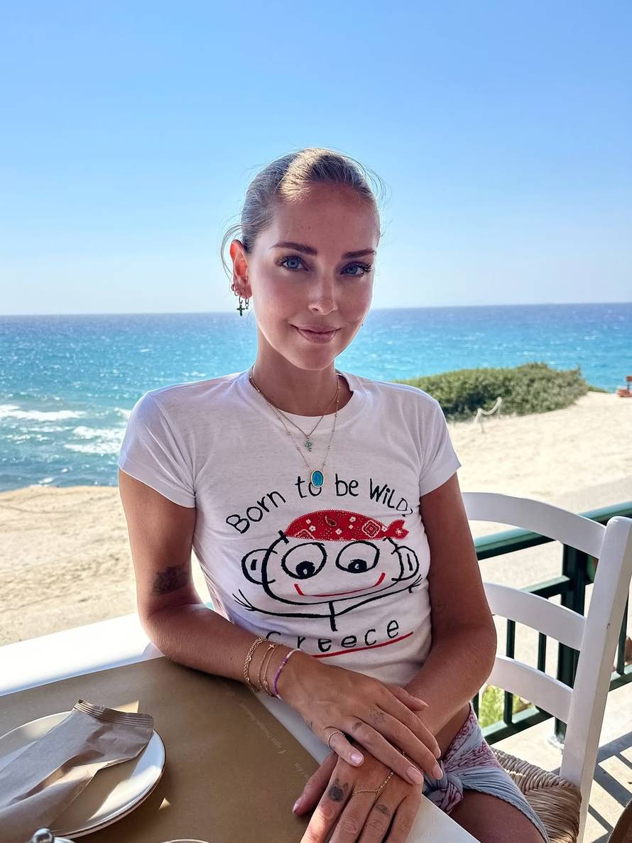 Pandoragate: Influencerica Chiara Ferragni oslobođena u muljaži s kolačima u Italiji