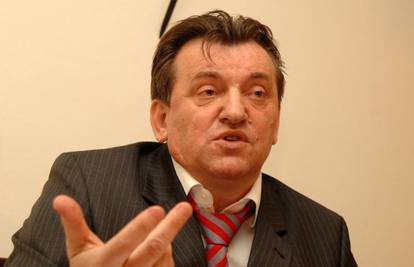 Gredelj: SDP-ov cilj je uništiti HDZ i smijeniti Mladena Bajića