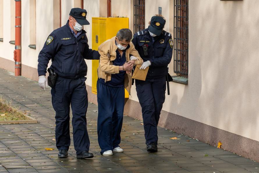 Pula: Muškarac osumnjičen za ubojstvo supruge doveden u DORH na ispitivanje