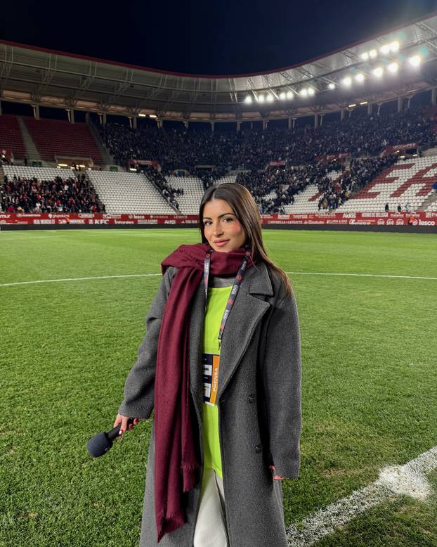 FOTO Rad, disciplina i par fotki koje 'otkriju previše'! Španjolka je zvijezda niželigaških terena