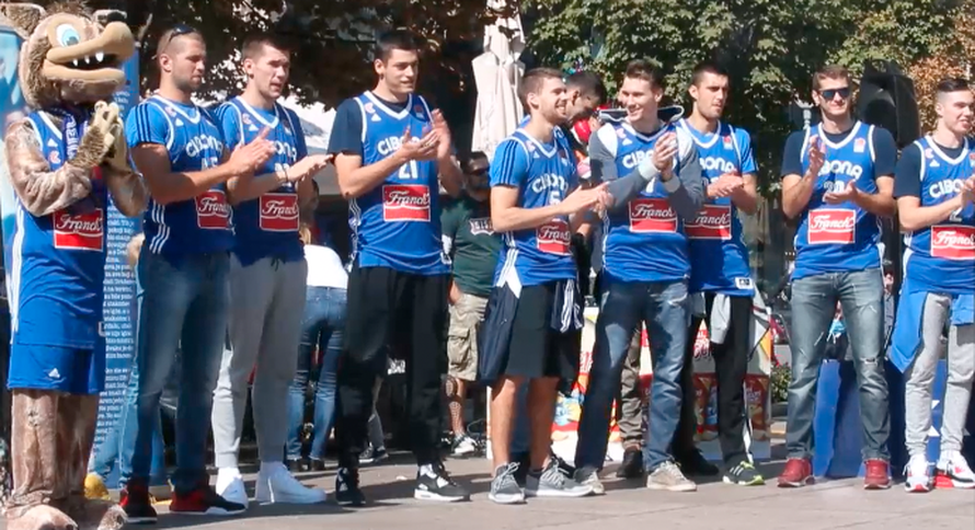 Imamo dobre gene! Hrvatice su narasle za 15, Hrvati za 12 cm