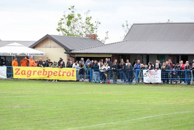 Atmosfera uoči utakmice Bilogore i Hajduka u šesnaestini finala SuperSport Hrvatskog nogometnog kupa