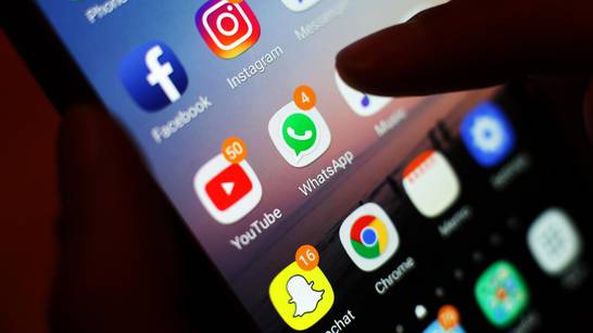 Instagram opet pada globalno, velike probleme ima i Facebook