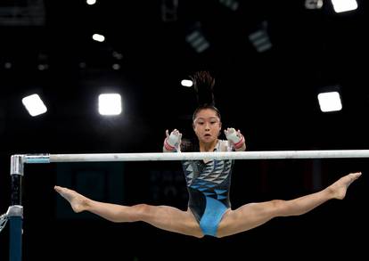 FOTO Gimnastičarke isprobale sprave uoči kvalifikacija. Jedna je posebno mamila uzdahe