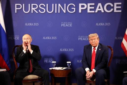 UŽIVO Počeo je sastanak Putina i Trumpa u bazi na Aljasci