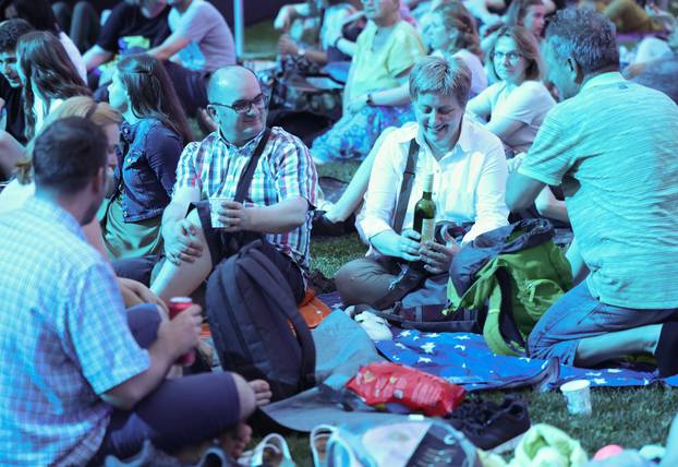 Zagreb: Festival Zagreb Classic na Trgu kralja Tomislava počeo koncertom “San ljetne noći” 