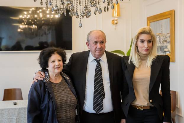 Split: Konferencija za medije Željka Keruma na kojoj je predstavio kandidata za lokalne izbore