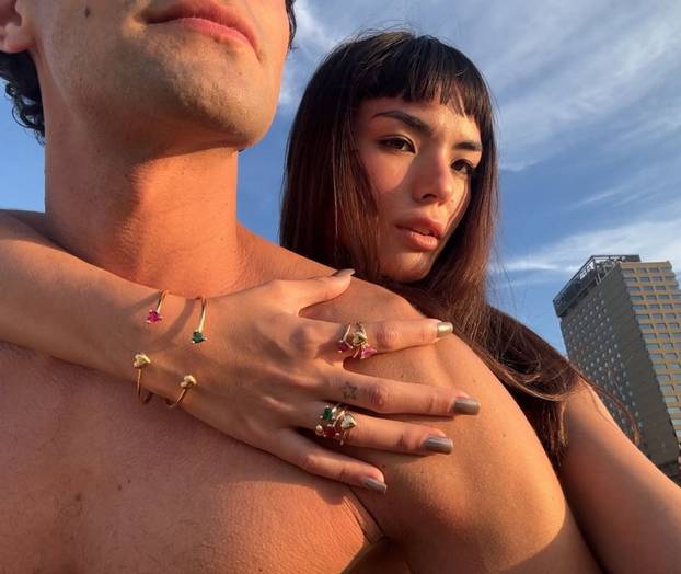 FOTO Sve više žena se udaje za gay muškarce zbog financijske i emocionalne podrške...