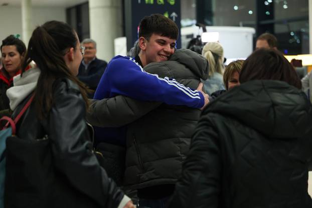 Hrvatski državljani iz Ujedinjenih Arapskih Emiratima sletli su u zracnu luku u Zagrebu 