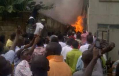 Užas u Nigeriji: U napadu na školu je poginulo 29 učenika