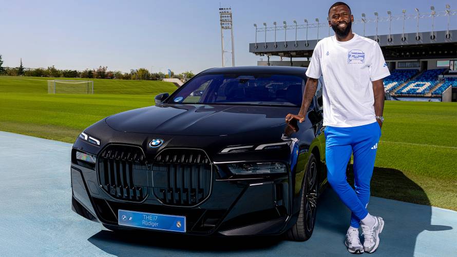 Mbappé poput Livaje: Evo zašto ne smije voziti skupocjeni BMW