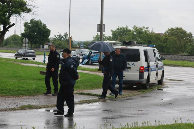 Teška nesreća u Županji, sudarila se tri vozila, jedna osoba poginula