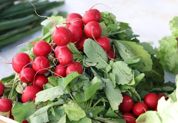 Šibenik: Ponuda vo?a i povr?a na tržnici