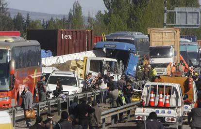 Čile: U sudaru 51 vozila na autocesti poginulo petero ljudi