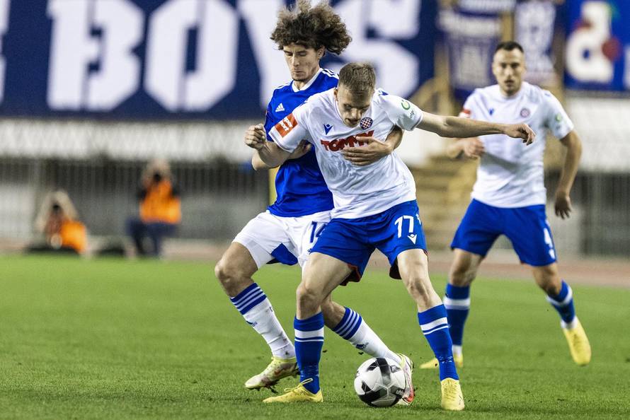 Split: Susret 14. kola SuperSport HNL-a između Hajduka i Dinama