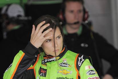 Novosti u ''cirkusu oktana'': Danica Patrick '16. u F1 bolidu