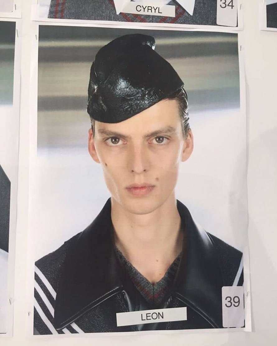 Prošetao pistom i nasmijao sve prisutne: Hodaš kao da si pijan