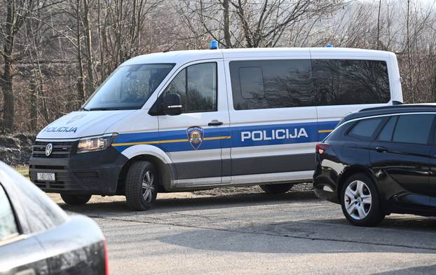 Varaždin: Srđan Mlađan pod jakim policijskim osiguranjem dolazi na Županijski sud