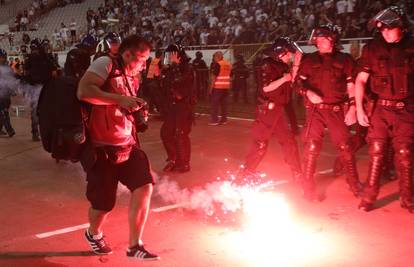 Vodič kroz simbole i rituale Bad Blue Boysa, Torcide, Armade, Kohorte: Što su ‘ferka’ i ‘livada’