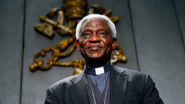 Papa prihvatio ostavku afričkog kardinala Petera Turksona, izvori tvrde 'prekipjelo' mu je
