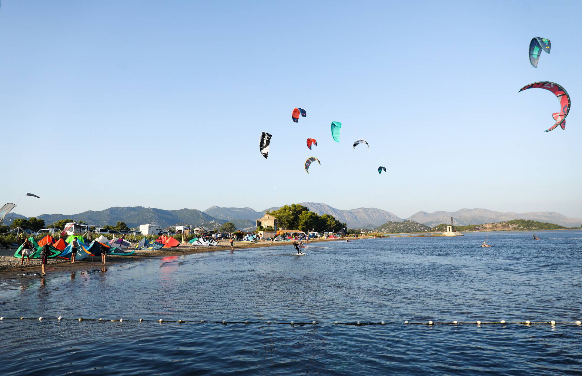 Ušće Neretve je postalo raj za kitesurfere i top destinacija, a za sve je zaslužan mladi Lovre