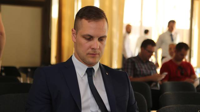 Skandal! Predsjedniku Hajduka Kosu otac igrača prijetio smrću