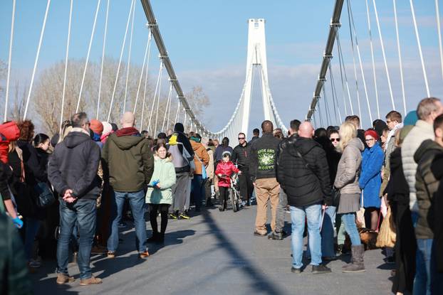 Osijek: Studenti dali podršku kolegama iz Srbije 