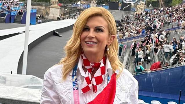 Kolinda nam se javila iz Pariza pa otkrila: 'Na večeri sam bila s dvije heroine iz djetinjstva...'