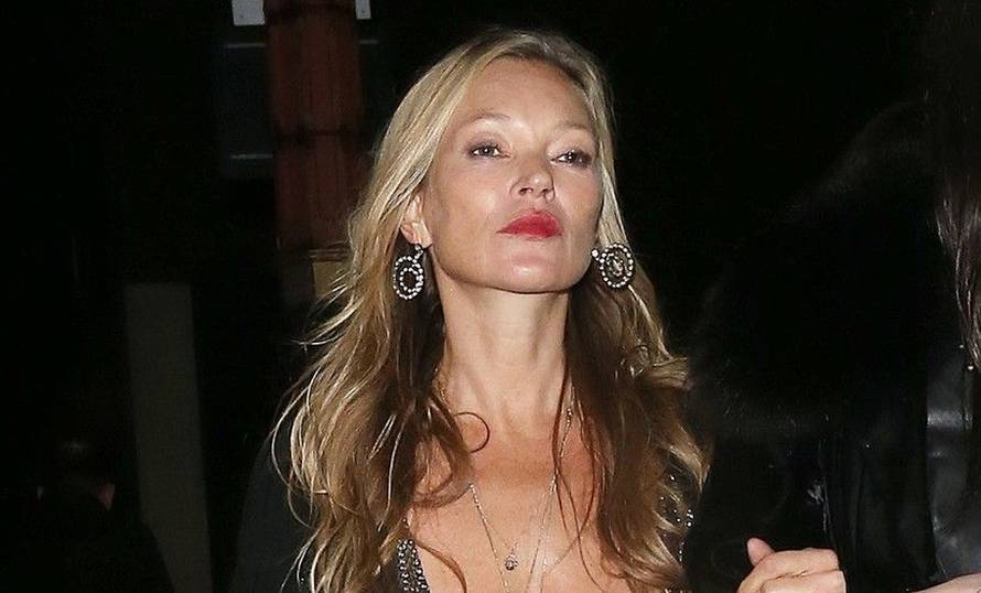 Kate Moss utrostručila zaradu: Modeli joj zarađuju po nekoliko milijuna funti, a tu je i kćer Lila