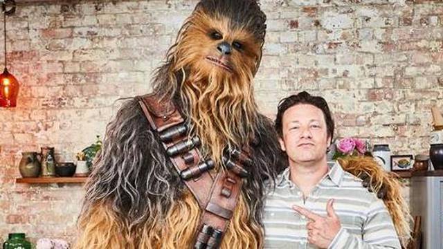 Jamie Oliver: Moji restorani su propali jer je nestalo gotovine