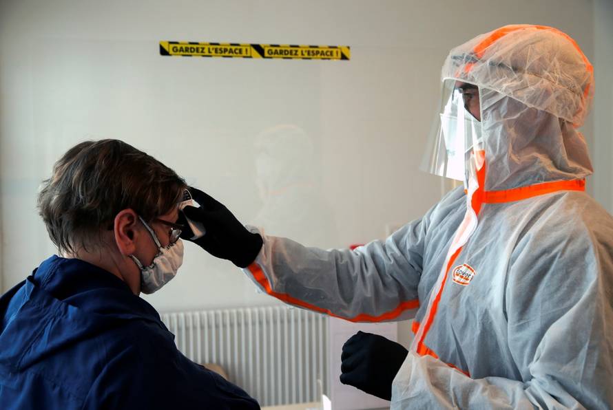 The coronavirus disease (COVID-19) outbreak in Gouzeaucourt