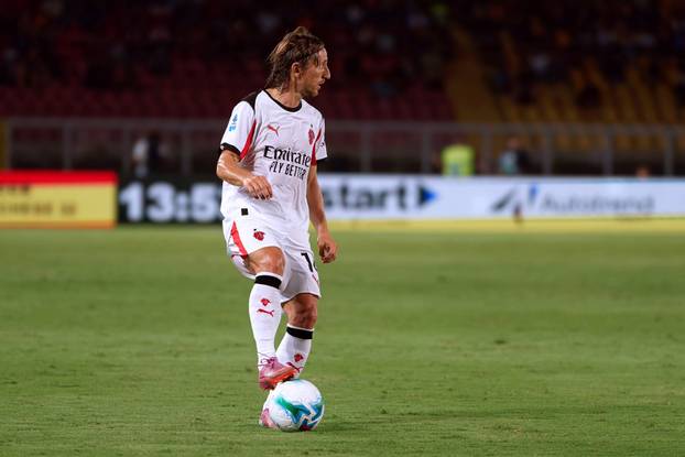 Luka Modri? ostvario je svoju prvu asistenciju u Serie A u Milanovu dresu, u pobjedi 2:0 nad Lecceom