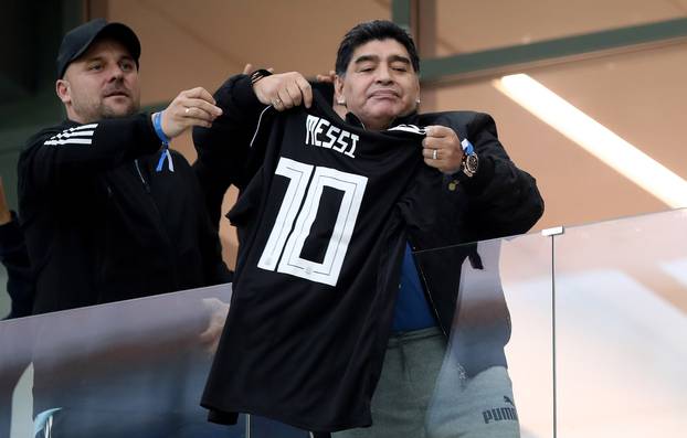 Umro je veliki Diego Armando Maradona
