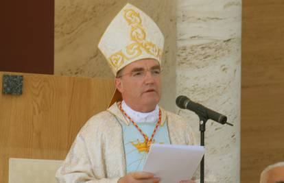 Čestitka kardinala Bozanića: "Želim svima sretan Božić!"
