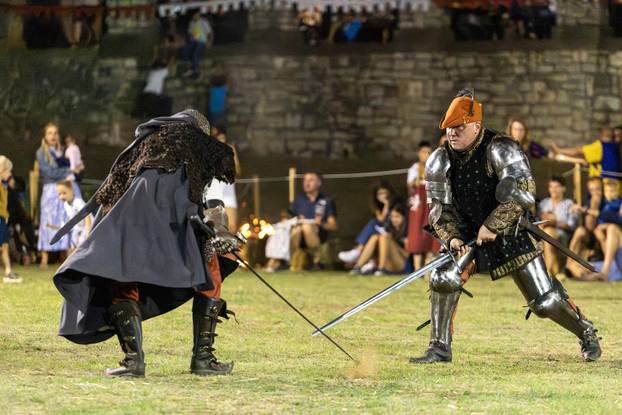 Otvoren je  13. Srednjovjekovni festival u Svetvinčentu