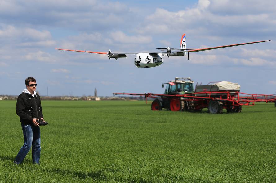 Snimanje oranica: Za preciznu  poljoprivredu koriste  dronove