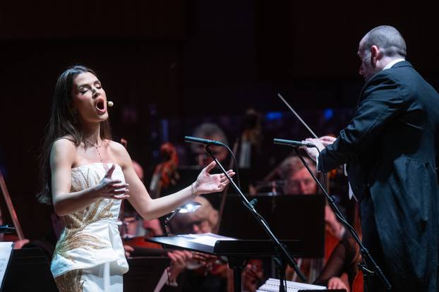 Zagreb: Tamara Rađenović održala koncert u Lisinskom