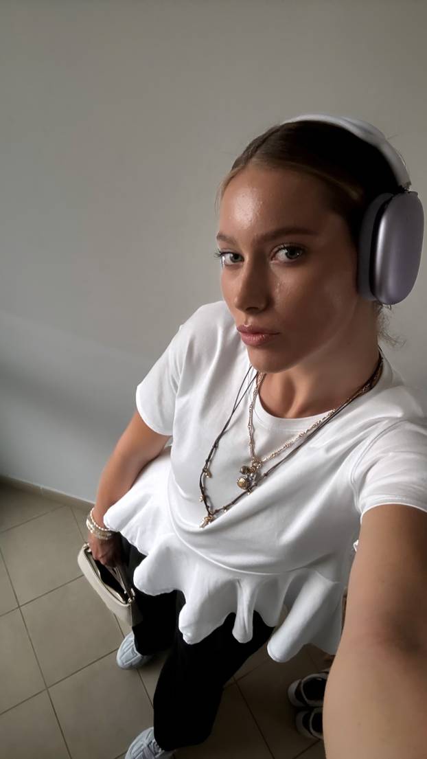 FOTO Nekoć je jahala, a danas je vrsna odbojkašica u Turskoj. Ona je 198 cm visoka senzacija