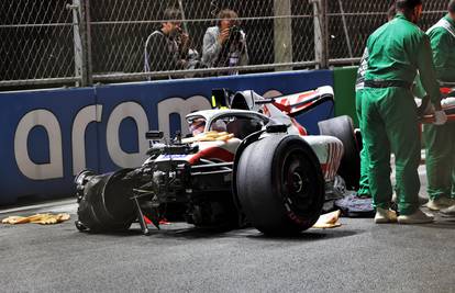 VIDEO Težak sudar sina legende F1! Schumacher pri velikoj brzini udario ogradu i završio u bolnici