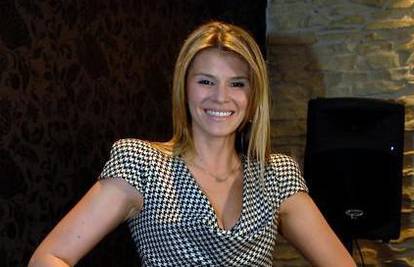 Tko je zaručnik Meline Džinović? Živi u luksuznom stanu, ima milijune i jahtu dugu 48 metara