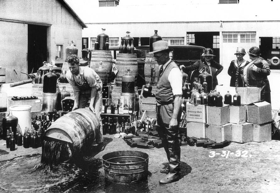 Trovali su im alkohol: Američke vlasti su ubile 10 tisuća ljudi!