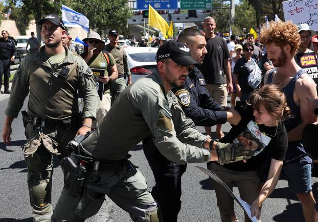 Families of hostages call for a nationwide strike to demand the return of all hostages and an end to the war in Gaza