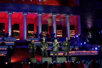 FOTO Finalna večer Melodija Jadrana: Nastupali Tonči Huljić, Neno Belan, Vanna, Rozga...