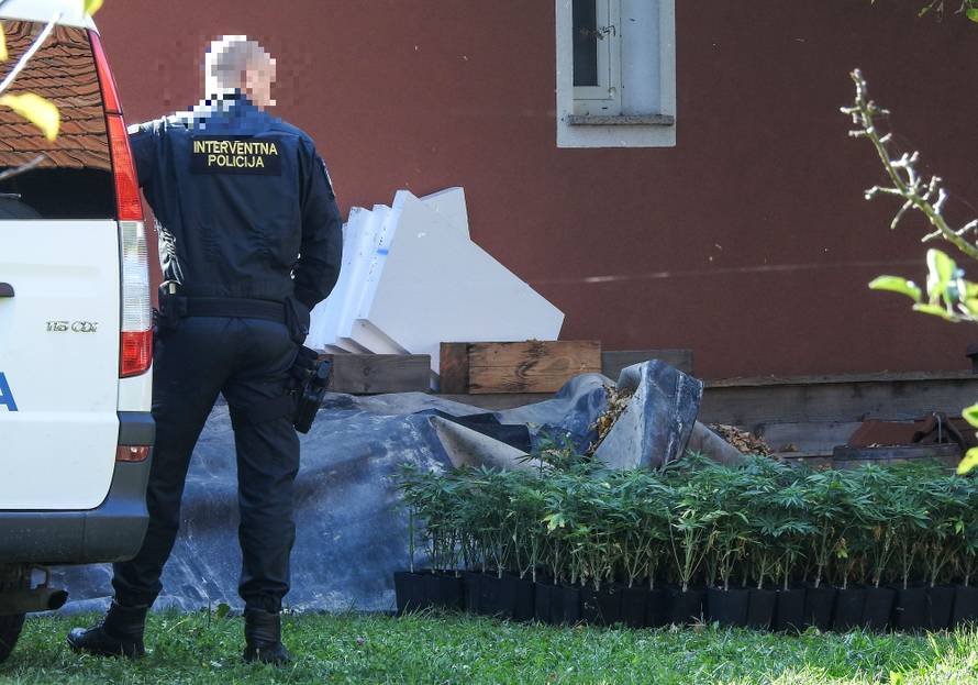 Uhićeni 'diler s estrade' snimio je duete s Hankom i Kemalom