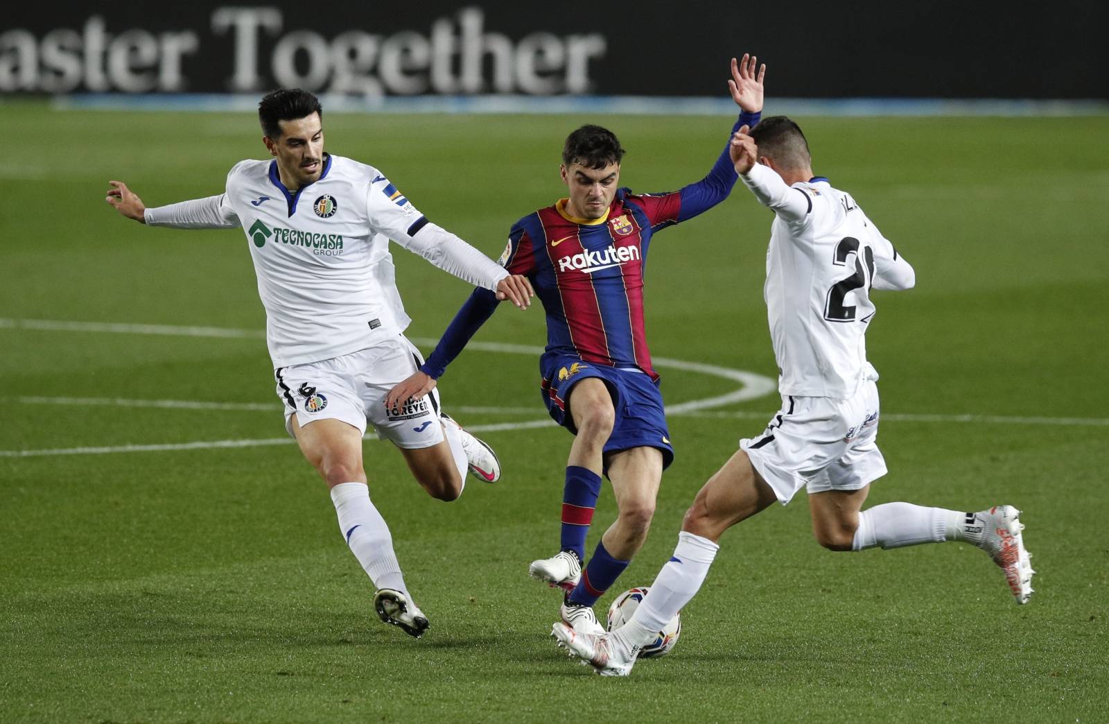 La Liga Santander - FC Barcelona v Getafe