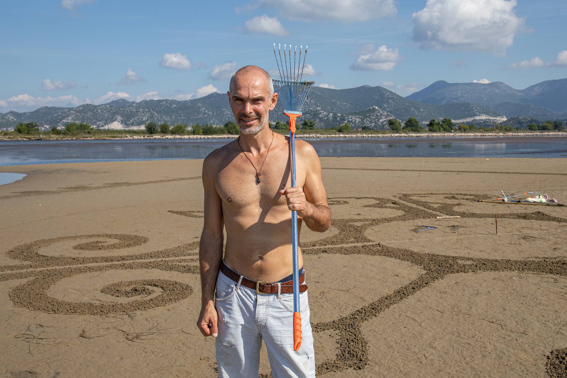 Na ušću Neretve počeo 3.  Sand Art festival