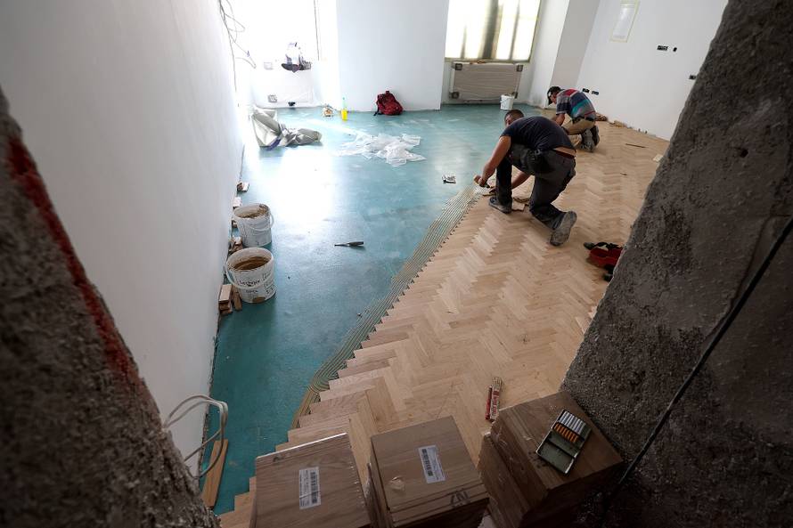 Zagreb: Radovi na gimnaziji Tituša Brezovačkog