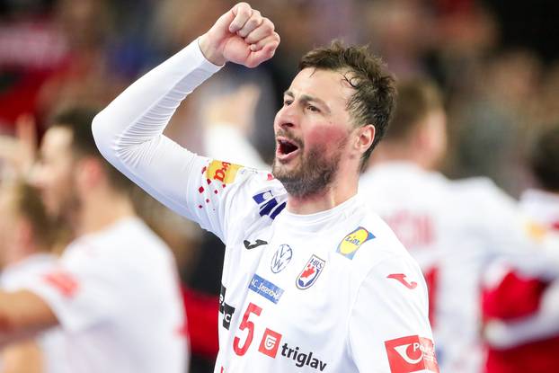 Zagreb: Slavlje rukometaša Hrvatske nakon pobjede nad Mađarskom i prolaska u polufinale Svjetskog prvenstva