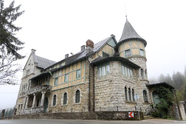 Ravna Gora: Nekadašnji dvorac u Staroj Sušici prenamijenjen je u planinarski dom