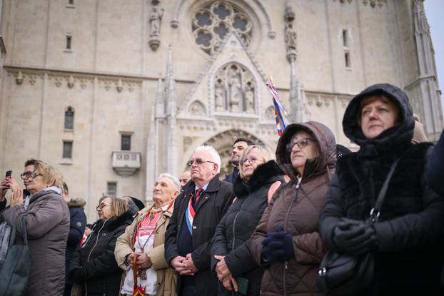 Zagreb: Nadbiskup Dražen Kutleša predvodio misu na  blagdan bl. Alojzija Stepinca